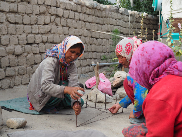 Weaving Carpets in Ladakh Changthang