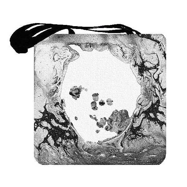 A MOON SHAPED POOL WOVEN TOTE BAG