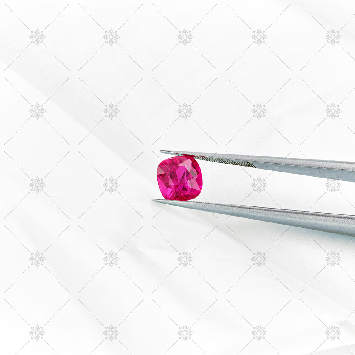 loose cushion cut ruby