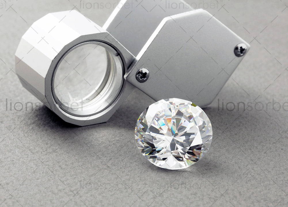 diamond and diamond loupe