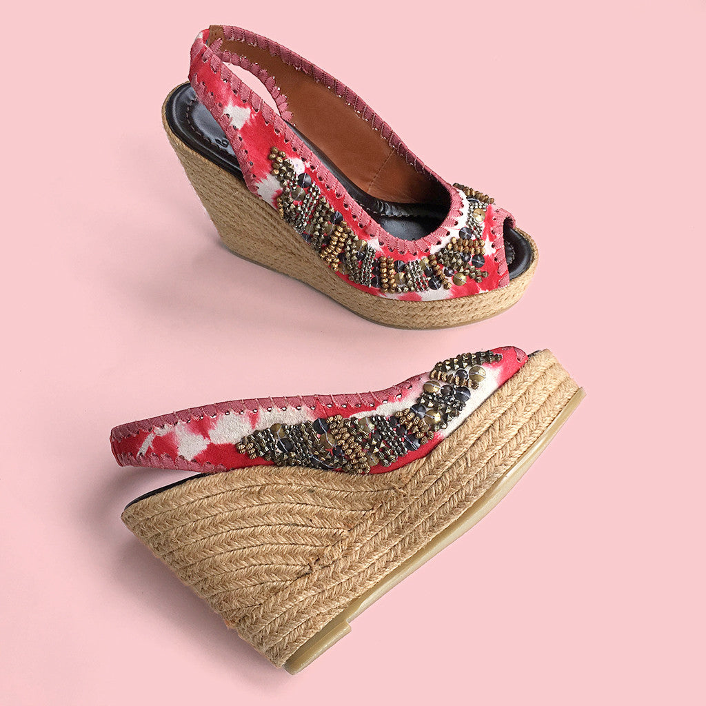 Espadrille wedges are a hot trend for the summer! Check out some of our favorites!