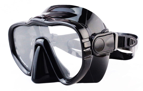 Kraken Aquatics dive mask