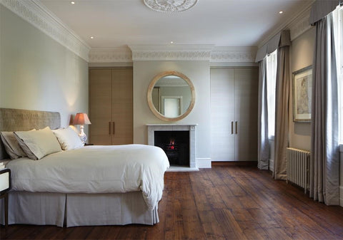 classic and elegant bedroom