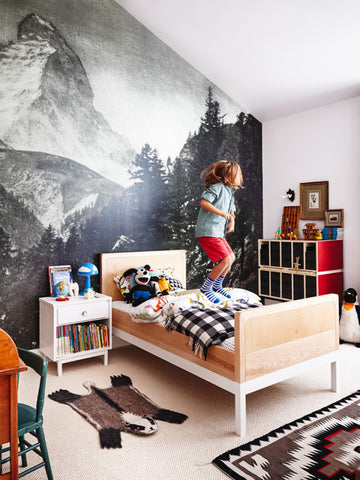 20 awesome boys rooms + 10 cool prints for yours