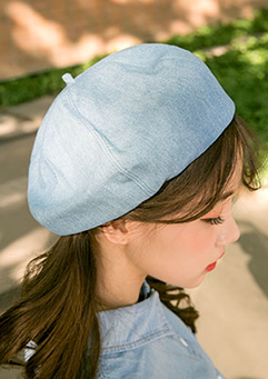 Catch That Ferret Beret