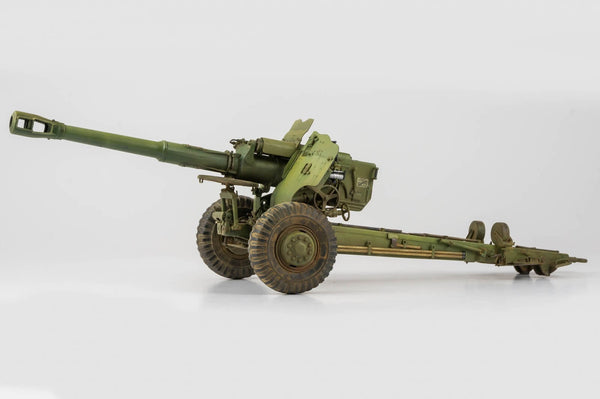 1/35 scale model Trumpeter 152mm Soviet Howitzer D-20 Plastic kit 02333
