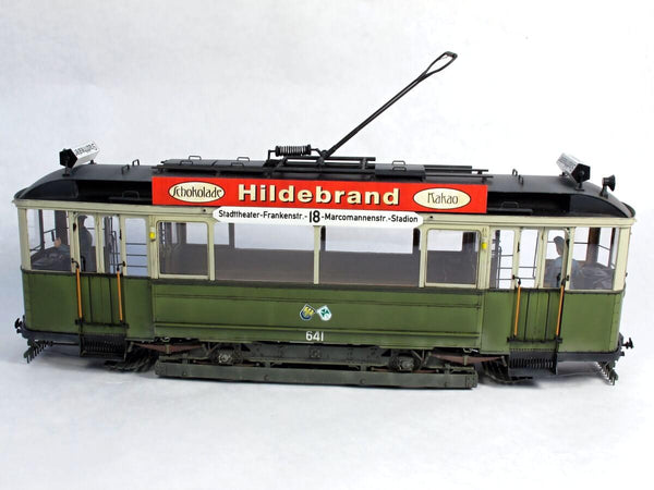1/35 scale model Miniart German Tramcar 641 Straβenbahn Triebwagen Plastic model kit 38003