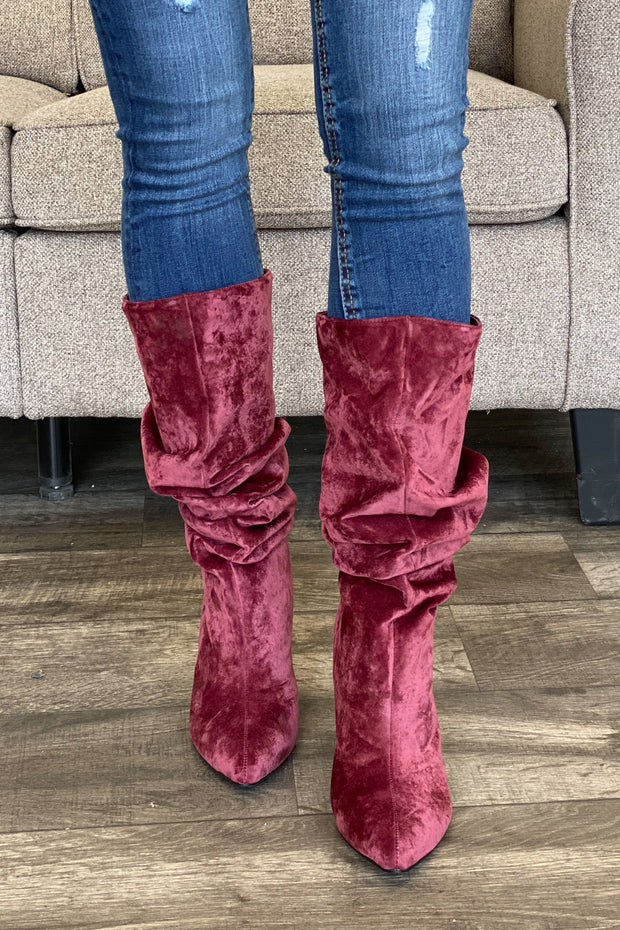 Lottery Boots: Burgundy Velvet - Cenkhaber