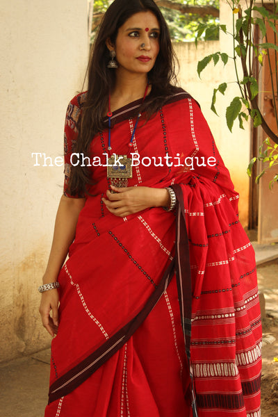 | Candy Reins | Red 'Handloom mark' handwoven begumpuri saree with matha paar. TCB-MP1-BG1-The Chalk Boutique