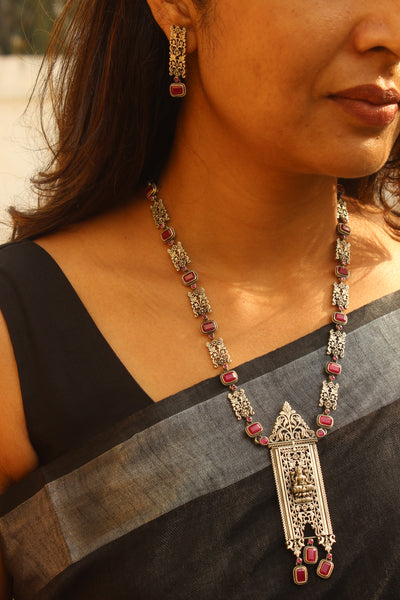 92.5 Silver Necklace and Earring Set