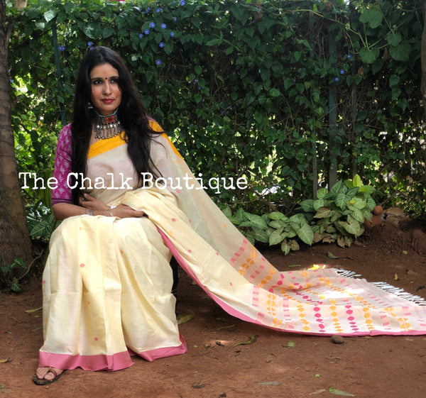 | Giggle Toes | Light yellow handloom mark' handwoven begumpuri saree.