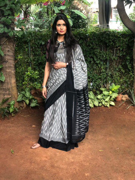 Pure Handwoven Pochampally Single Ikat Cotton Saree