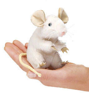 mouse finger puppet