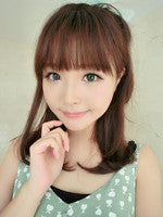 Korean Girl Ulzzang wearing Green (NEO Lucky Clover) Colored Contacts