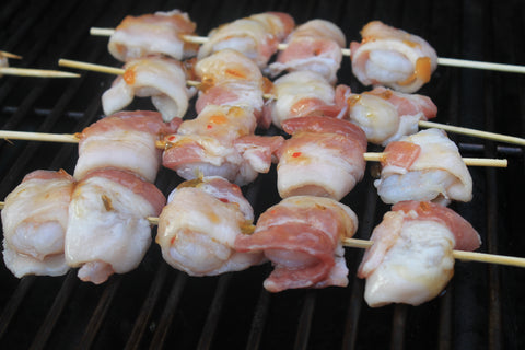 bacon wrapped shrimp on grill