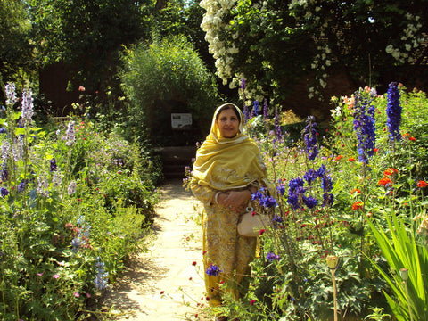 In memory of my late mother cancer patient Mrs Meshar Mumtaz Bano at Anne Hathaways Garden Stratford Upon Avon UK