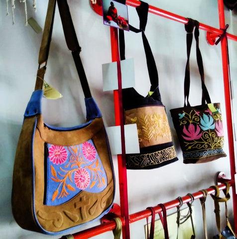 Fairtrade Travels visit to M.E.S.H Dehli India, hand embroidered Kashmiri bags April 2019