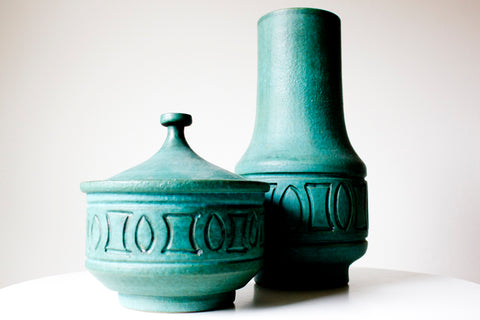 italian-pottery-blue-the-swanky-abode-06