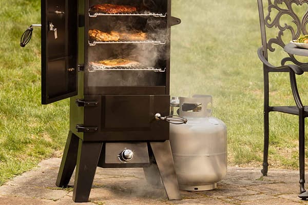 How To Use A Gas Smoker