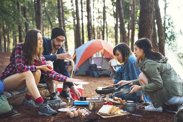 How to Feed Groups When Camping