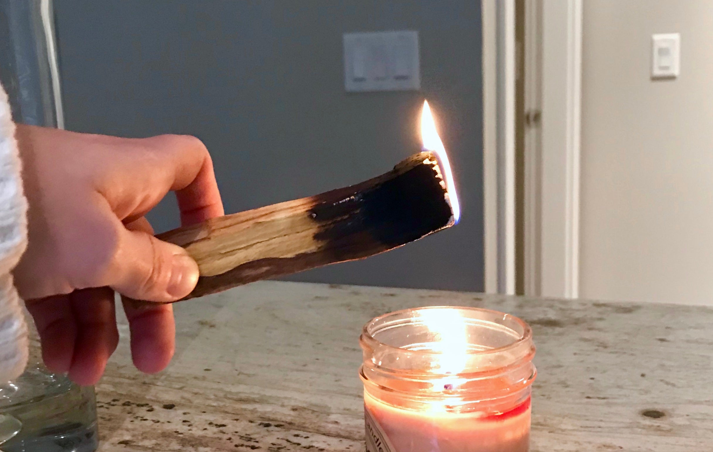 lighting-palo-santo-wood