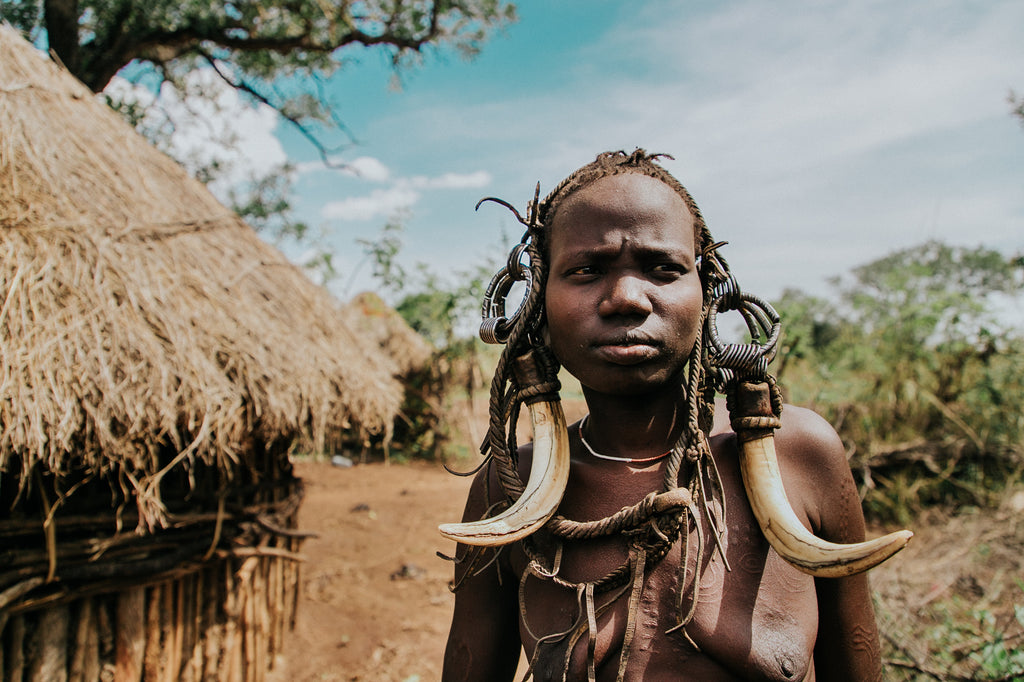 mursi tribe ethiopia, mursi indigenous people, female photographer