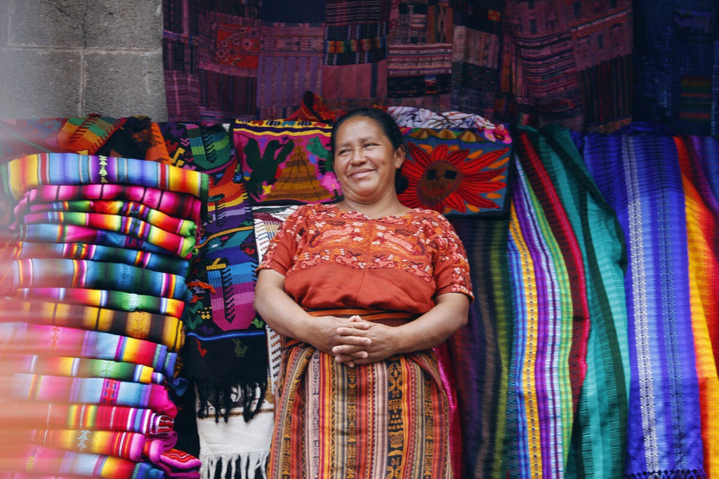 hiptipico ethical fashion blog artisan spotlight guatemala, panajachel, calle santander, female empowerment, female artisans 