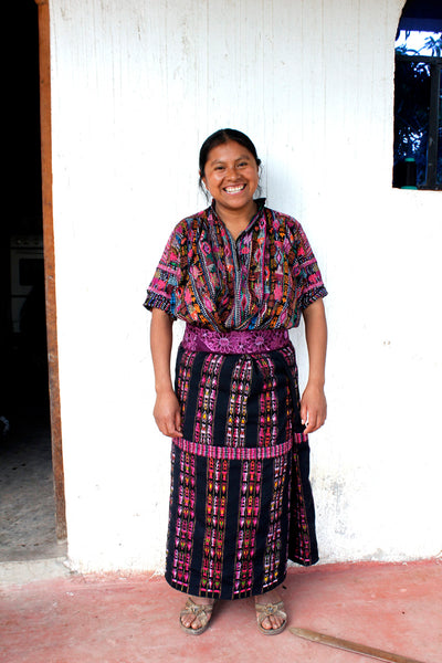 hiptipico artisan visit ethical fashion, guatemala travel, mayan artisans, female artisans, female empowerment, traditional mayan dress, traje tipico, female entrepreneurs 