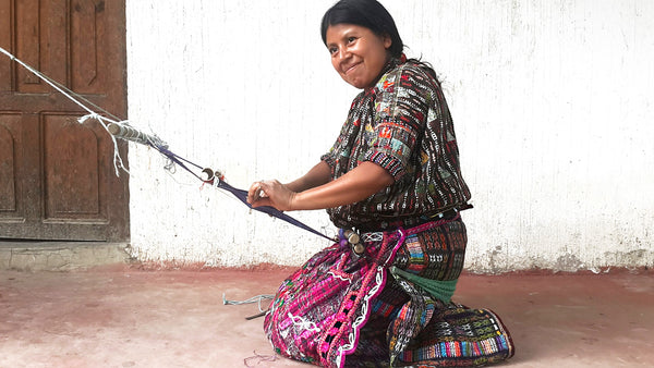 hiptipico artisan visit ethical fashion, visit guatemala, guatemala travel, female artisans, female entrepreneurs, traditional mayan dress, traje tipico, mayan weaving, guatemalan textiles