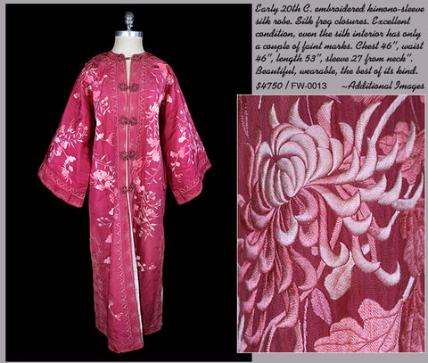Early 20th Century Kimono-sleeve silk robe