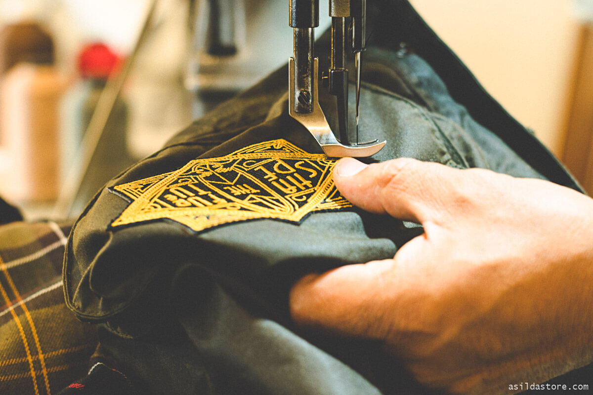 How to iron on patches in 7 simple steps