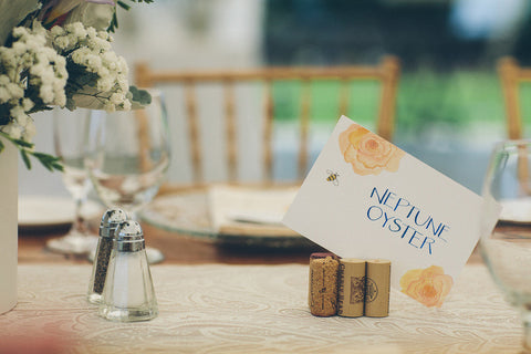 table sign calligraphy