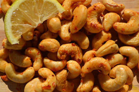 chili & lime cashewnødder med økologiske cashewnødder