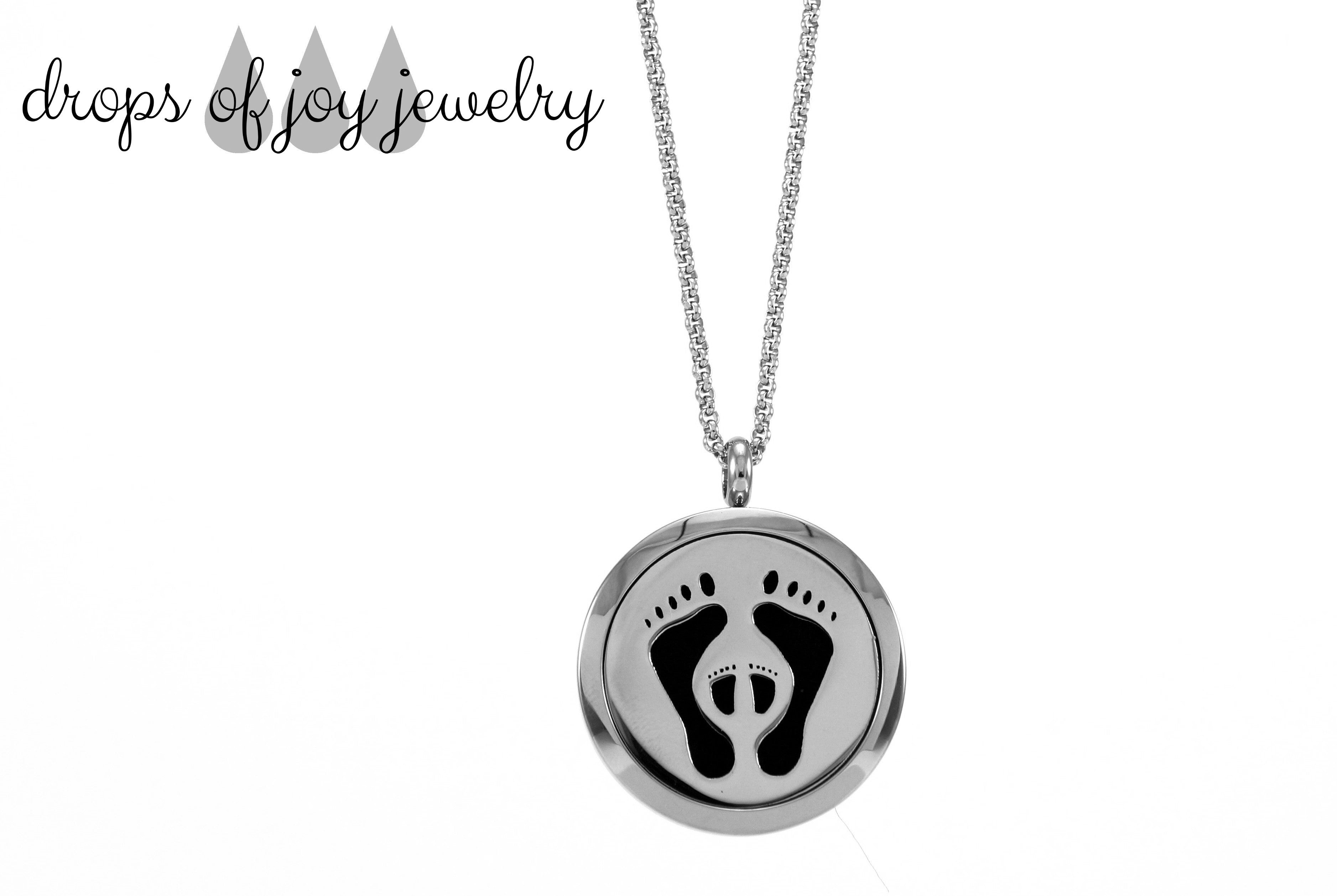 Diffuser Necklace - Generations