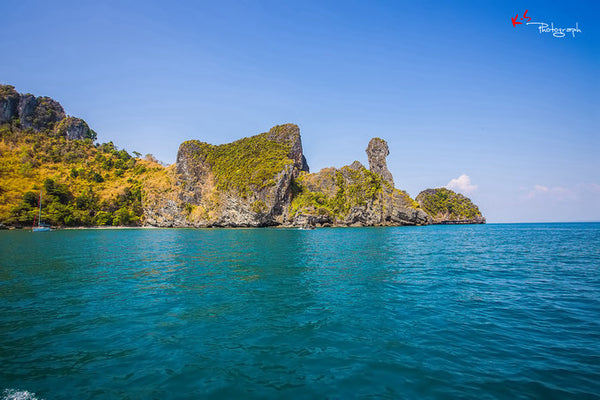 snorkeling in phuket