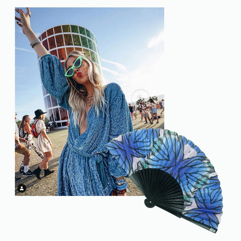 Instagrammer @minimalmajor wearing blue sparkly dress at Coachella with Khu Khu Blu Lyca hand-fan