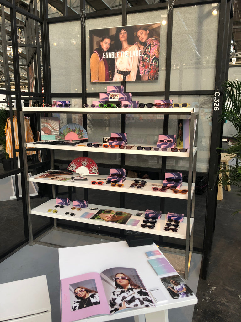 Khu Khu showing the hand-fans with Enable the Label at Modefabriek, Amsterdam, Jan 26th and 27th 2020