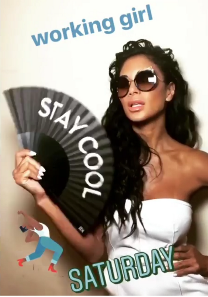 nicole scherzinger, pussy cat doll, hand fan, fan, abanico, stay cool, statement, accessory