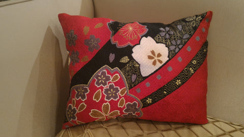 Pillow, Japanese fabrics from yokodana kimono