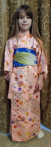 girl in kimono from YokoDana Kimono Girls Package Kimonos (110-GIRLS, 10lbs)