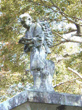furusato village statue Kinjiro Ninomiya
