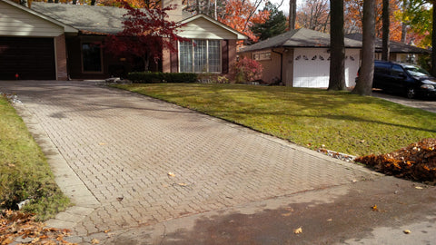 P. McConnell Contracting, PMC Greenscapes, Landscaping, Etobicoke, Toronto, MIssissauga, Leaf cleanup,