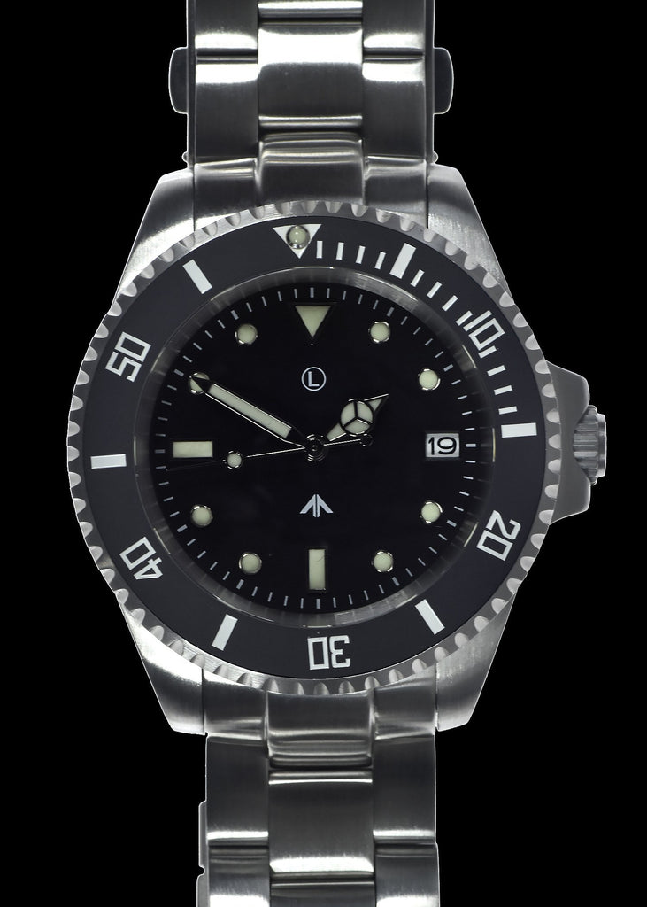 MWC 24 Jewel 300m Water Resistant Automatic Military Divers watch on Steel Bracelet with Sapphire Crystal and Ceramic Bezel