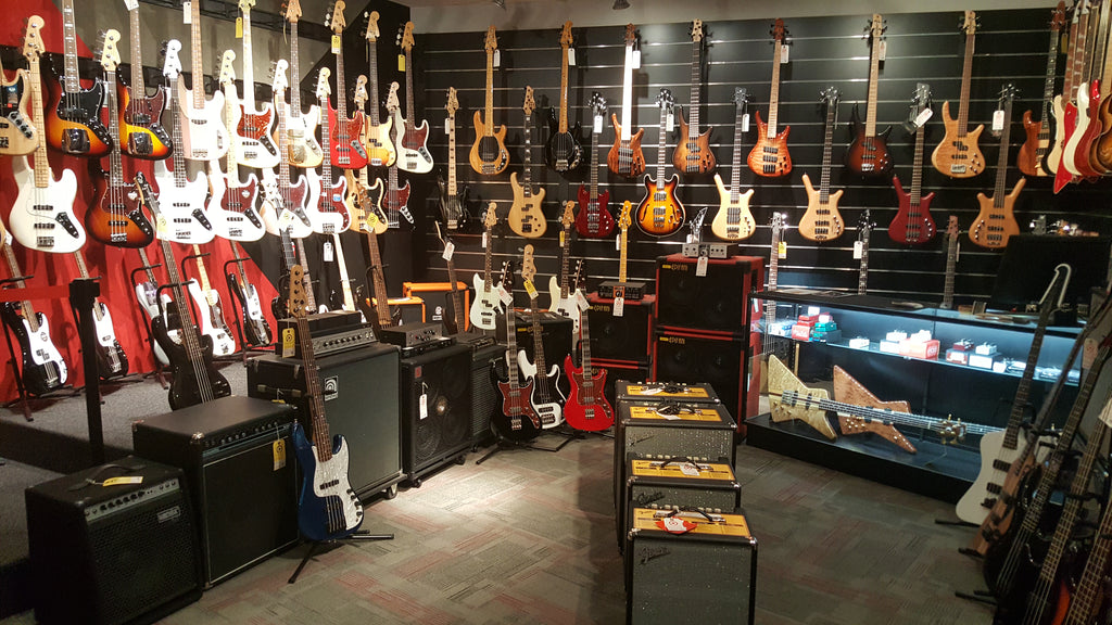 Replay Guitar Exchange Bass Room