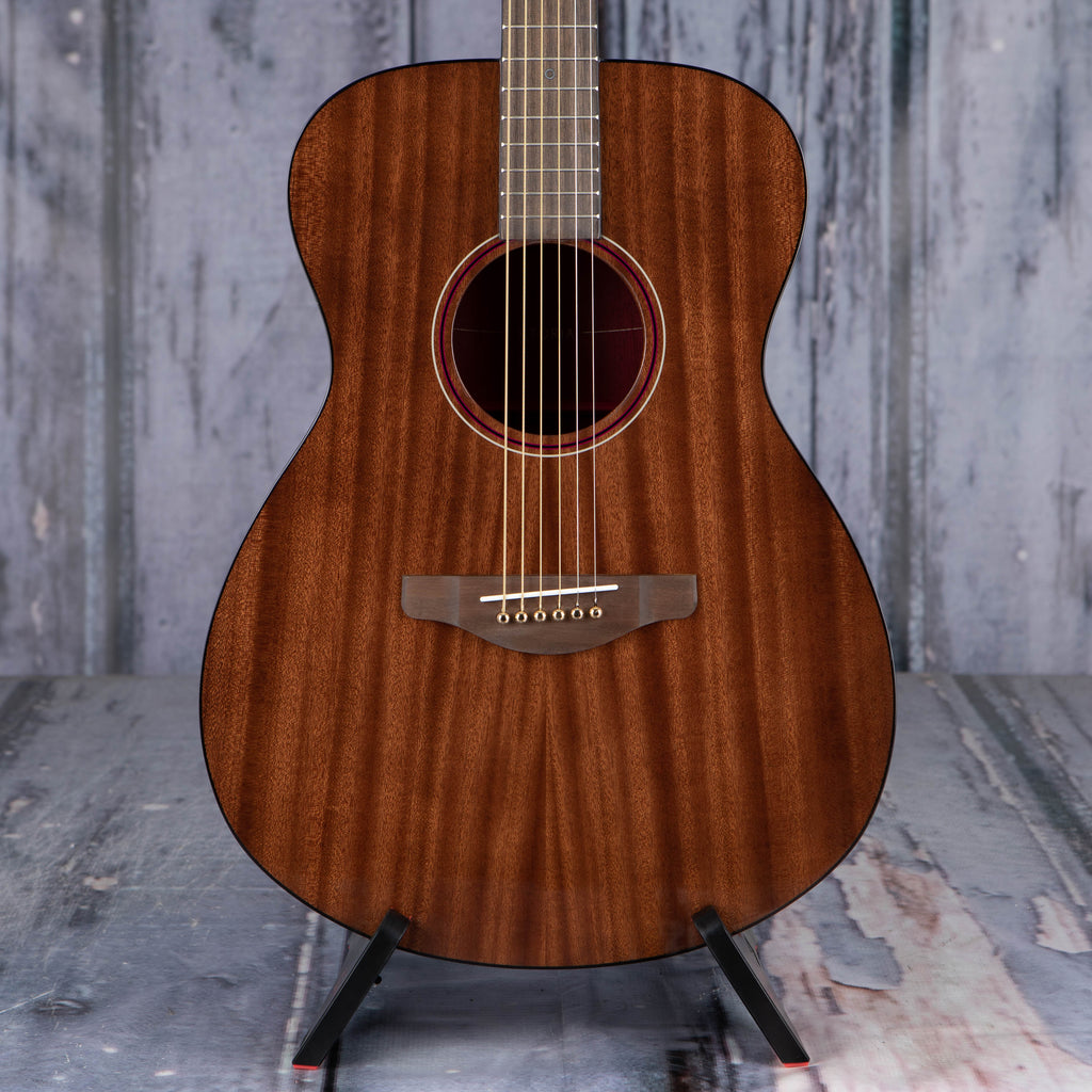 Yamaha STORIA III Guitarra Western electroacústica con un sonido envolvente para adultos hecha de madera 4/4 color marrón chocolate