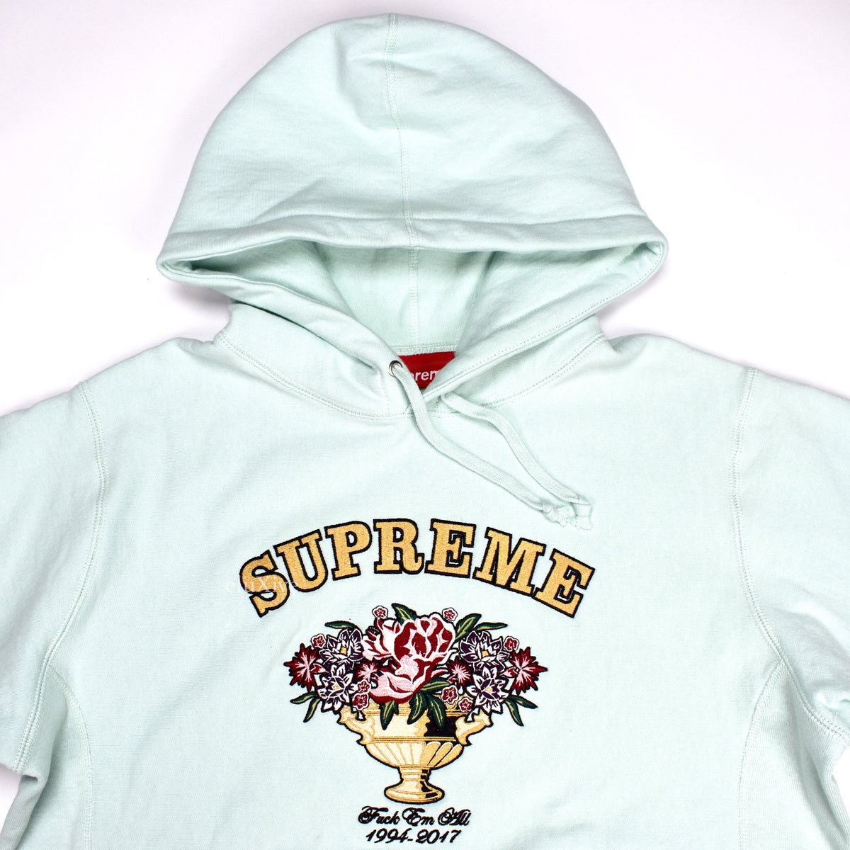 supreme centerpiece flower hoodie