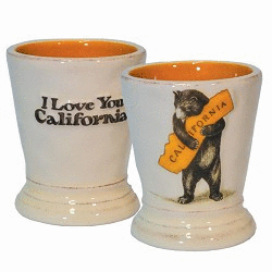 Antique White I Love California Bear Hug Stainless Steel Water Bottle Antique White I Love California Bear Hug Stainless Steel Water Bottle