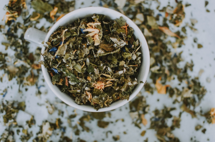 Natural teas minus any additives are best for your keto diet