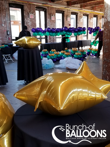 Mardi Gras Party Balloon Decor