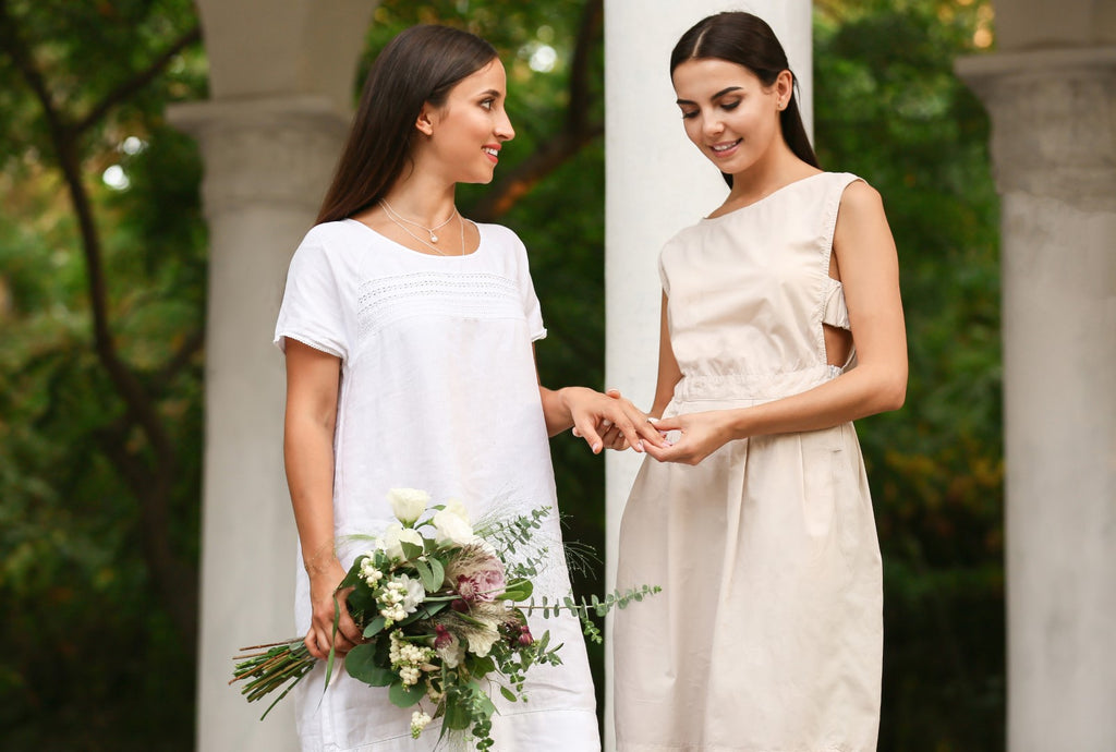 brides exchanging wedding